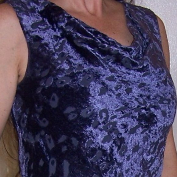 Carole Little Plum gown / laser-cut Made in USA - Picture 2 of 6